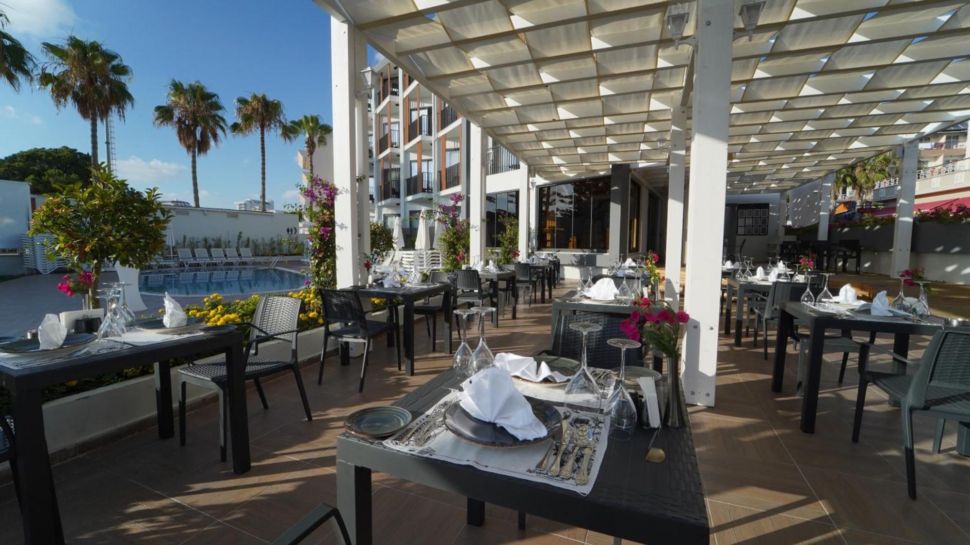 The Raga Side Ultra All Inclusive (Adults Only) Екстериор снимка